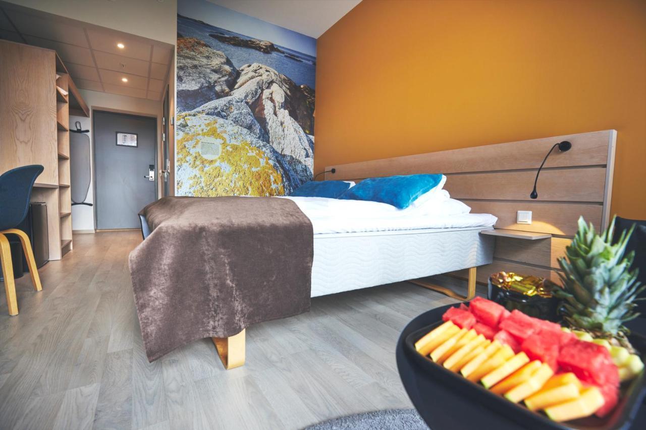 Hjorten Hotell Hitra Fillan Exterior foto