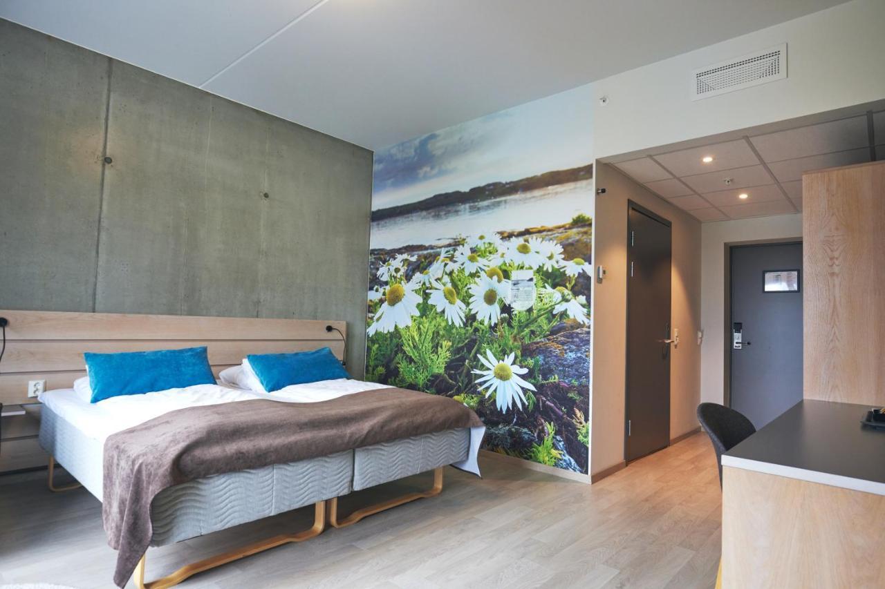 Hjorten Hotell Hitra Fillan Exterior foto