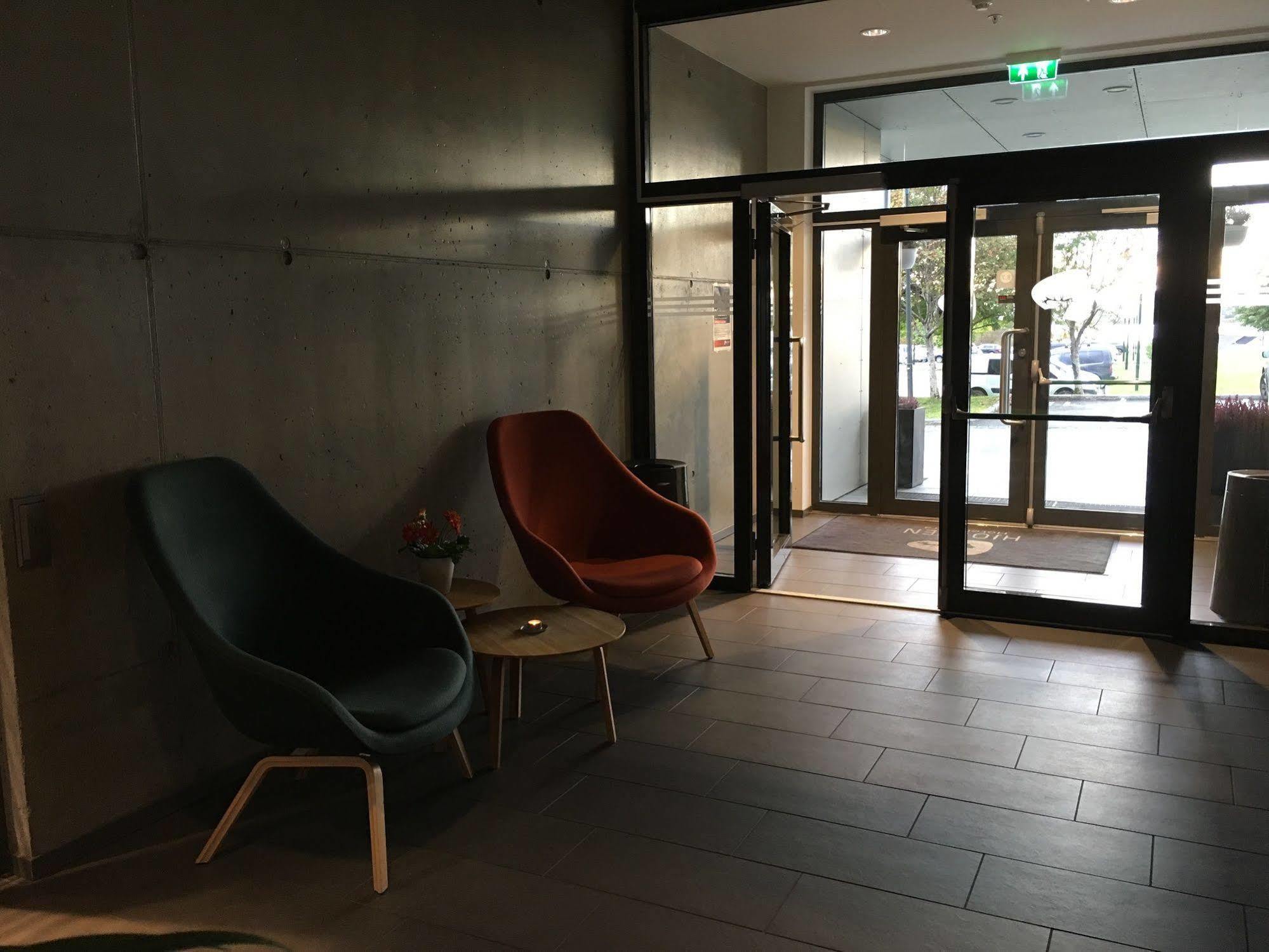 Hjorten Hotell Hitra Fillan Exterior foto