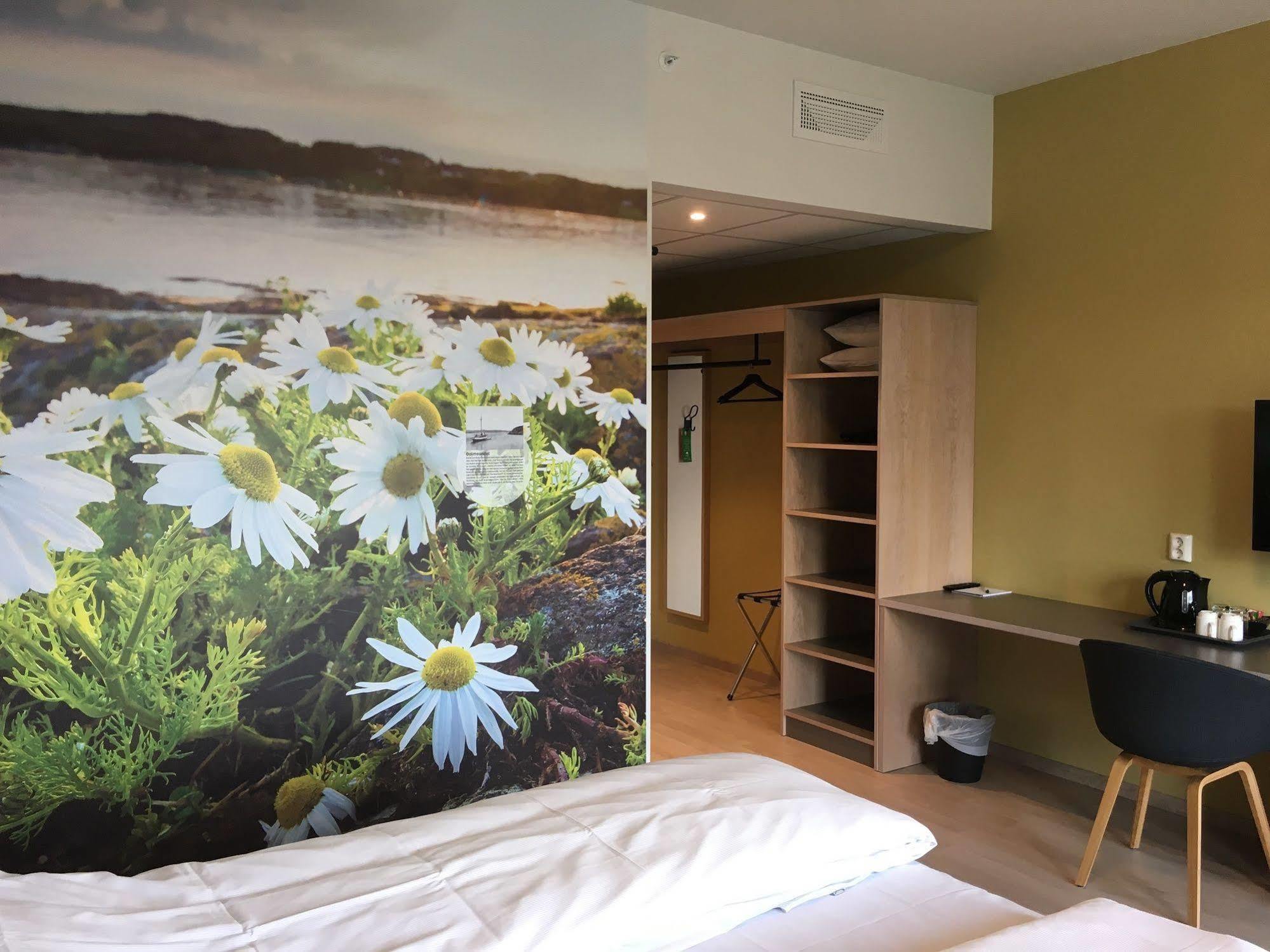 Hjorten Hotell Hitra Fillan Exterior foto